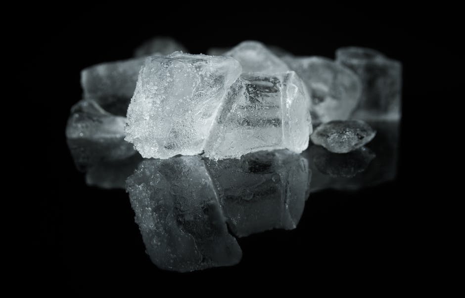 PTPersonality's tweet photo. ICE DOESN'T REDUCE SWELLING
The METH DOES (not the drug😉).
The acronym for injury recovery
METH= Movement, Elevation, Traction, Heat https://t.co/ZKZ7nDcugk