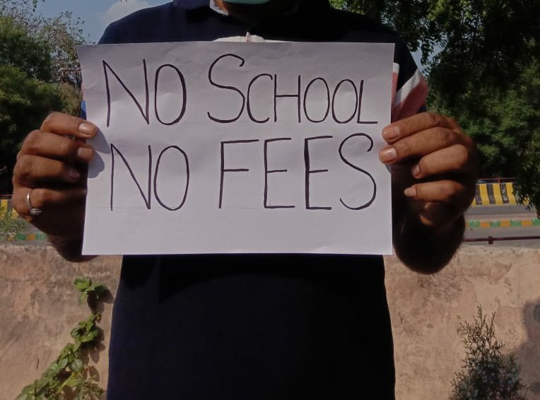 Nikh747's tweet photo. Audit the record of all schools of last 5yrs, you will come to know how much reserve fund they have
 #WaiveLockdownfee
#NoSchoolNoFee
@PMOIndia @narendramodi @DrRPNishank @CMOMaharashtra @OfficeofUT @VarshaEGaikwad @AUThackeray 

@keshab_mumbai @kundan6199 @Roy20141 @tinkubarman https://t.co/1mnCI3SaEP
