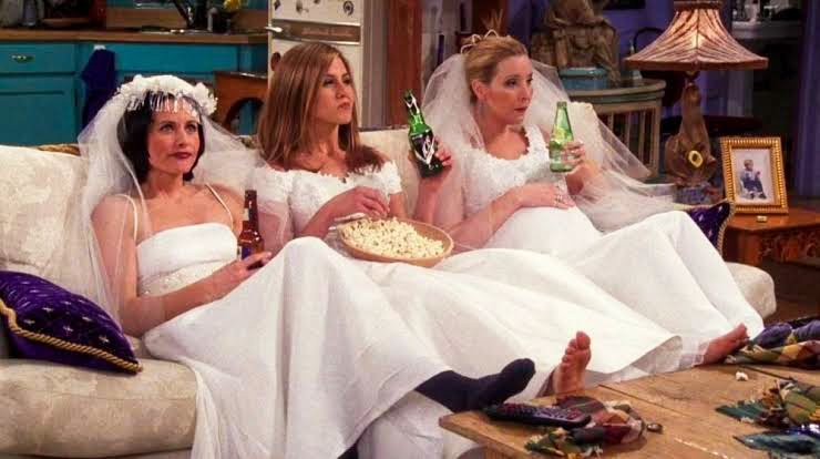 imagenretro2's tweet photo. ICONIC 👰🏻👰🏼👰🏼 https://t.co/FcuhVv0GJF