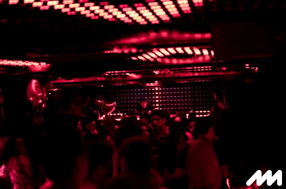 AM_Local's tweet photo. ΒΏQuiΓ©n es esa persona que nunca te falla para el clubbing? π½πππΌπ΅π₯
ArrΓ³balo y que invite los primeros shots de regreso πππ»
π’π
ππ»π»πππ πΌππ
ππππΎ.Β©
#AMLocal #Clubbing https://t.co/aez1xqw0gn