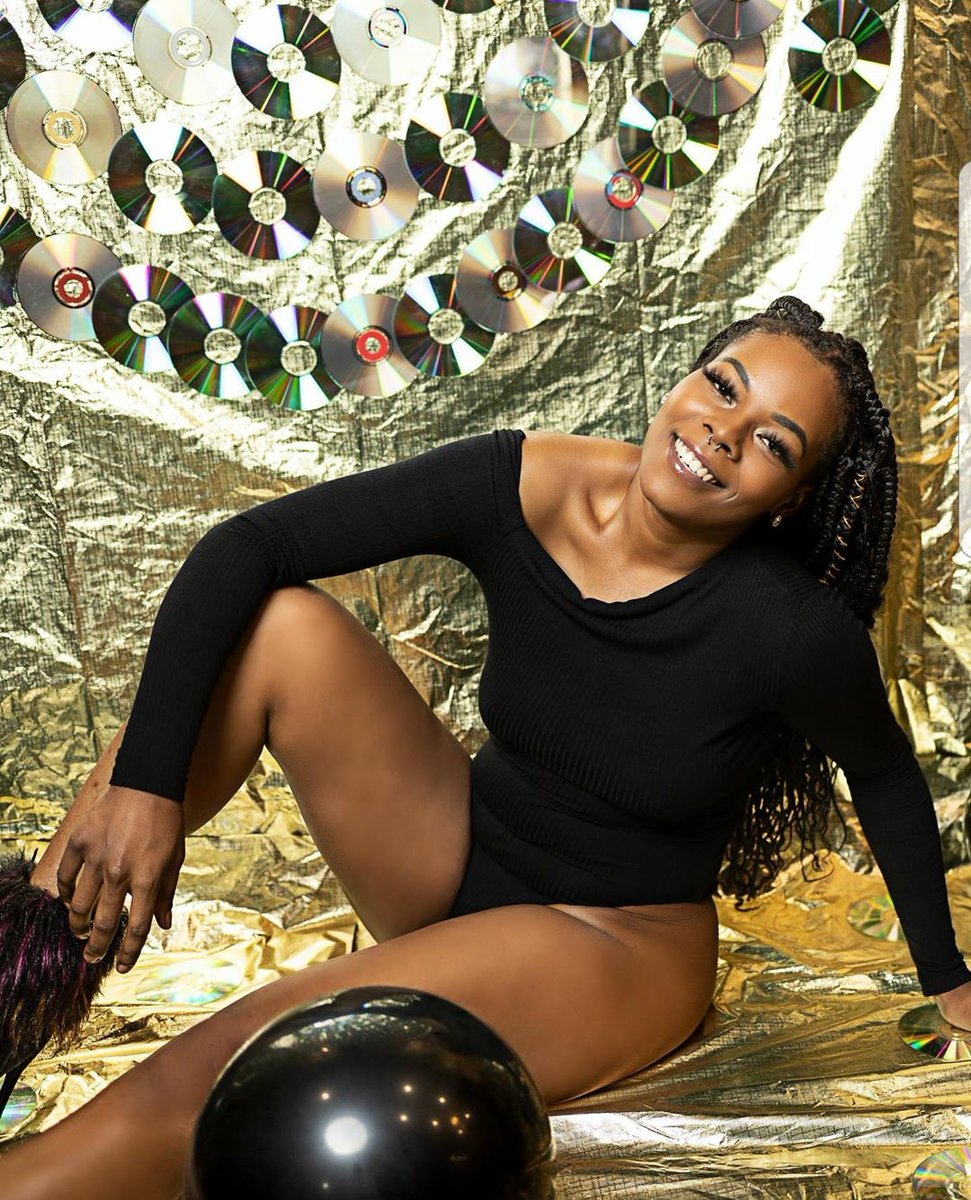 Aj3Report's tweet photo. Model Spotlight with @thelady__t . Tatanisha is from Gary, Indiana and lives in Lafayette, Indiana now.  #indymodel #shecute #pearlsforgirls #theladyt #indyphotographer #blackbodysuit #rulesoftatee #watchmygrowth #makeupbyme💄 #pisceswomen
https://t.co/guBbnL1Bs1 https://t.co/UvZvc1XhCG