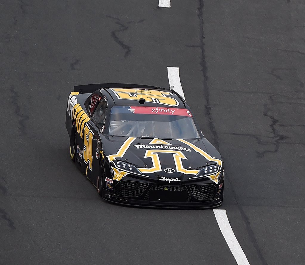 JoeGibbsRacing's tweet image. Career win No. 97 for @KyleBusch 

#TeamToyota | #NASCAR