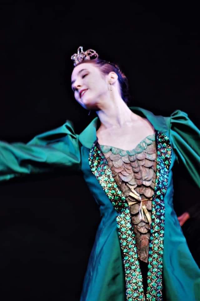 BrisaBrisalonso's tweet photo. La danza como generador de arquetipos.
#vestuarioméxico #brisaalonso #indumentariaescénica #ballet #mobileballet https://t.co/3DVFk7bIiw