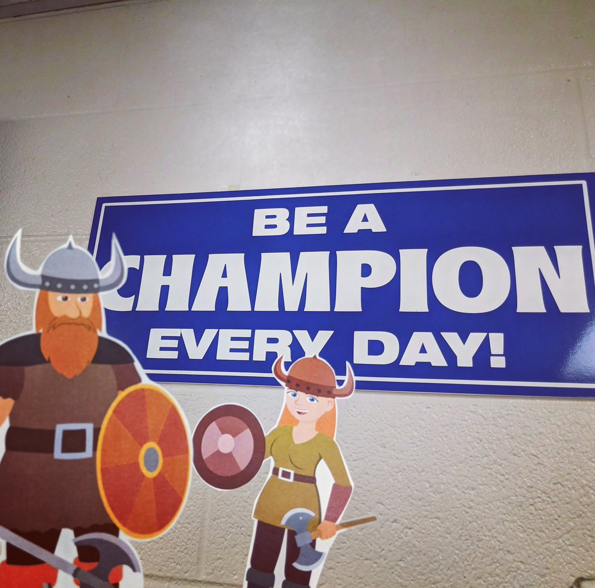 RipleyHighNews's tweet photo. Today's #wordsofwisdom remind us that you are pretty fantastic! You are smart! You are talented! You are hard workers! You are funny! You are caring! You are a champion, and don't you forget it!
#FlatVikings #RiHSPride #RipleyVikes https://t.co/juqRffmSlq