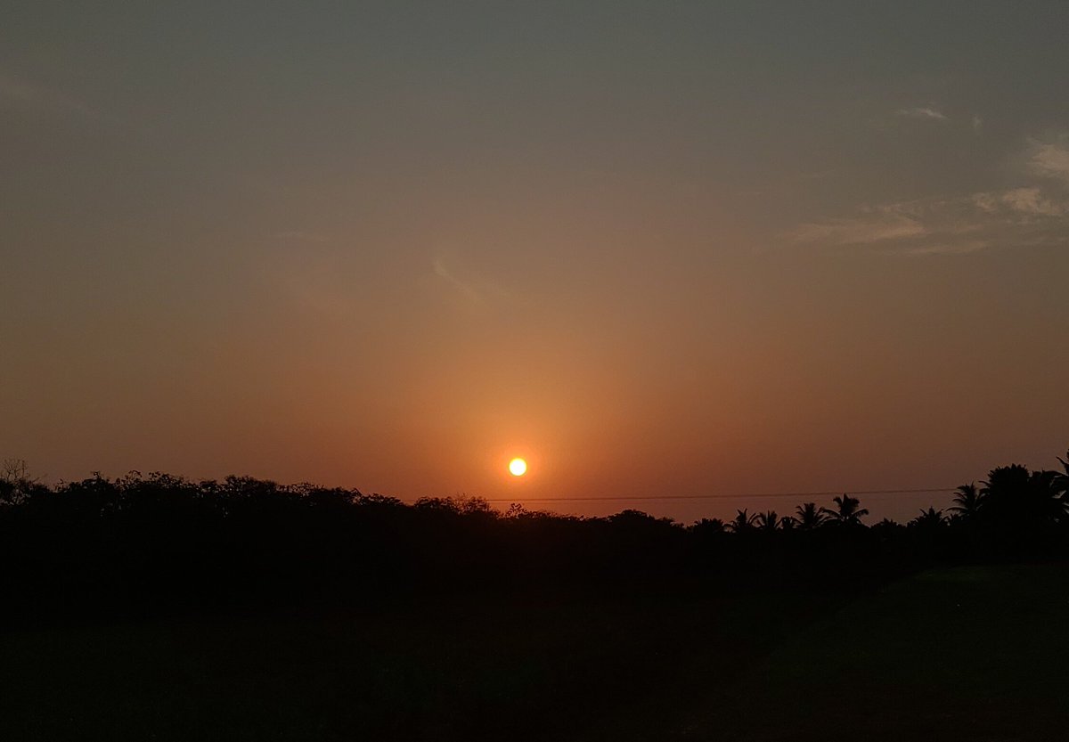 pradeep06s's tweet photo. Rising Sun shot on @ASUSIndia #Asus5z pro mode
1. Edited
2. RAW https://t.co/p97Ic3V4IH