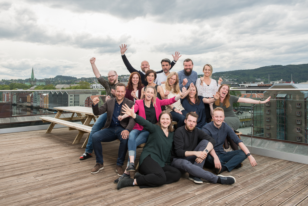 Just some of the people behind the robot!🤖 Say hello to the Lightkeepers: lighthouse8.com/lighthouse8/me…
#Lighthouse8 #DigitalTransformation #BusinessIntelligence