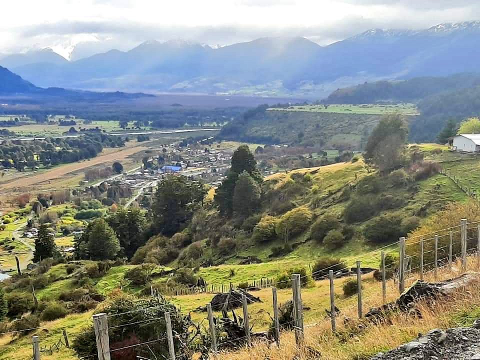 TurismoEnChile's tweet image. 🍂 Bahía Murta, hermoso pueblo a orillas del Lago General Carrera. 🍂

Para visitar cuando todo esto pase. Hoy #QuedateEnCasa

Fotos de Alonso San Martín.

#TurismoEnChile 🇨🇱