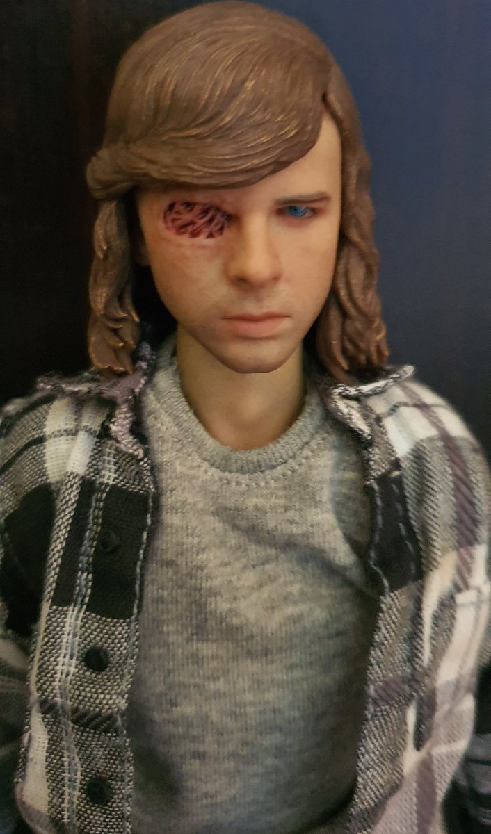 Walking Dead Zombie Killer Carl Grimes 