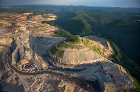 горнодобывающая промышленность айдахо. Sapphire-mining industry. песчаные дюны в сычево 2022. горнодобывающая промышленность сша. гора защита.