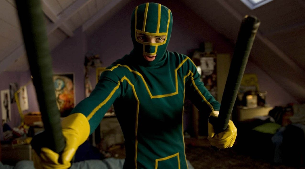 تويتر 𝚜𝚘𝚛𝚊𝚑𝚊 على تويتر 𝑲𝑰𝑪𝑲 𝑨𝑺𝑺 最初はコミックのパロディみたいなドタバタではあったが 終盤には感動的なアクションという予想外の展開に驚かされる そしてなんといってもクロエのヒット ガール あの小さな身体でアクションばりばりこなす姿