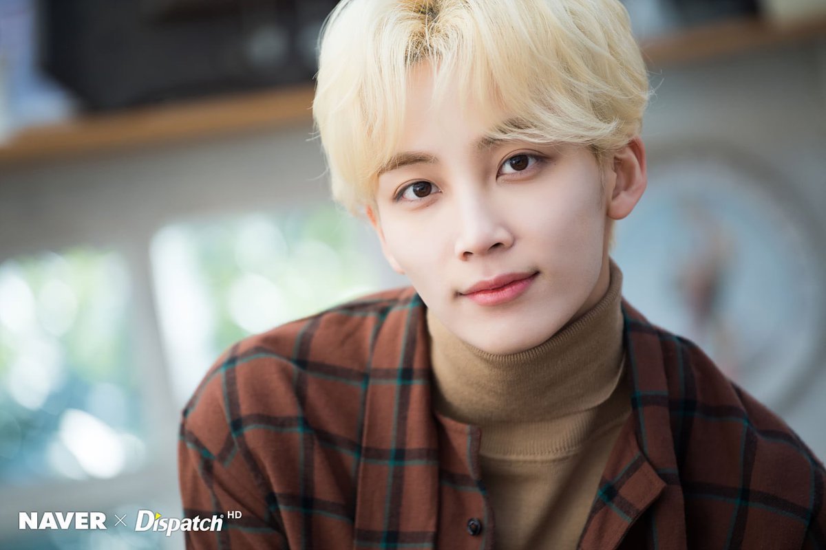 Thank you Seventeen, for making me friends with  @loutaesunflower. She brightens my days. @pledis_17  #SEVENTEEN  #JEONGHAN
