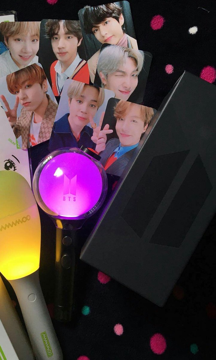 WTS LFB  #PH_GO  #MOTSFirst 2 to comment mine gets the slotsDOP: 50% June 8 / remaining 50% + LSF upon arrivalETA - mid June if no delaysMOTS Lightstick Special Edition2 slotsPhp 2550 eachPics not mine cr  @MrsMinYooonGi (hello, moobong!)