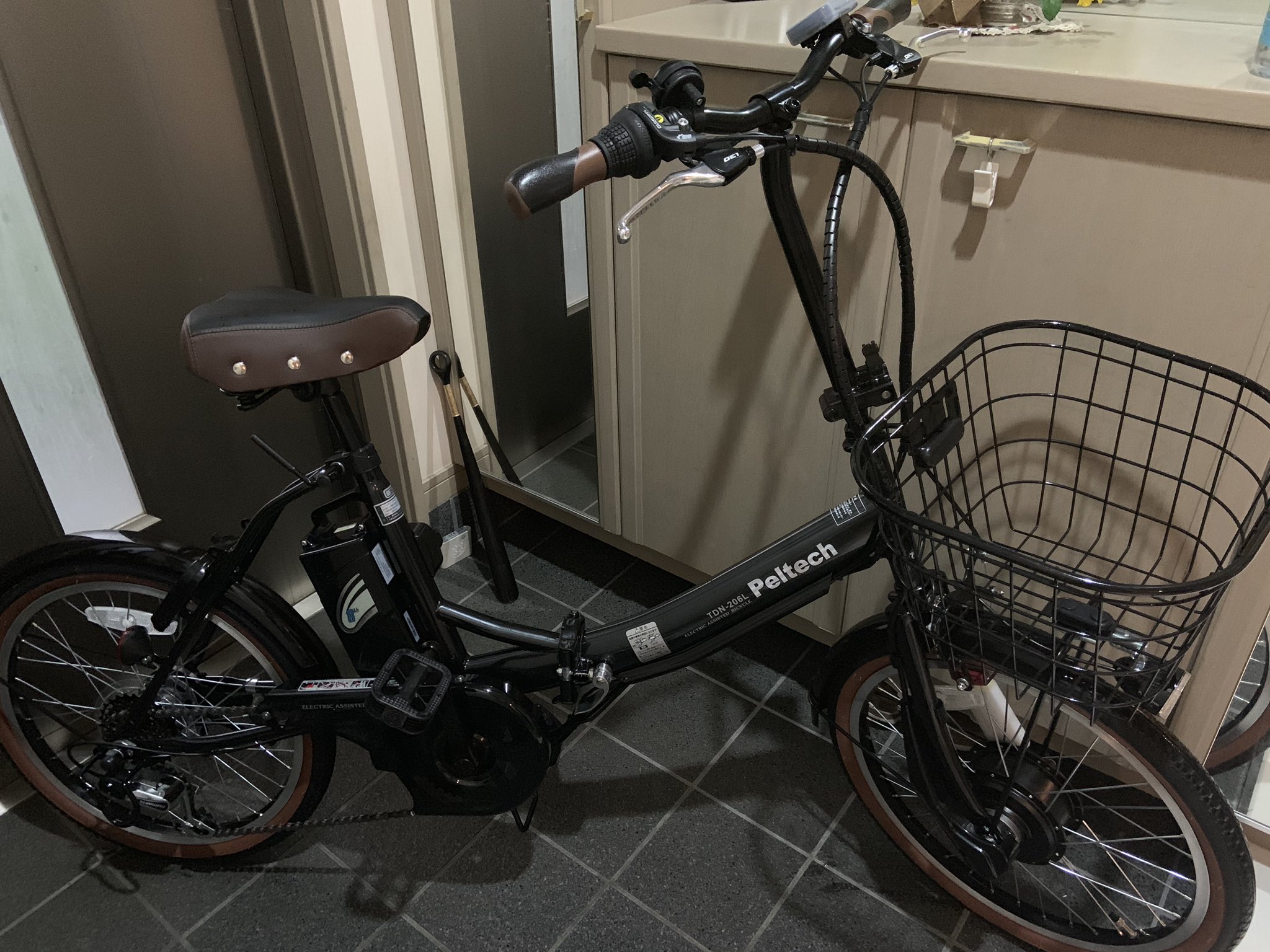 美品】 ペルテック 電動自転車