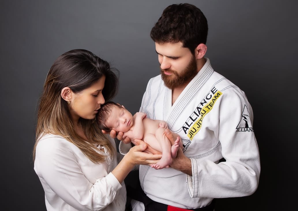 AlliancePouso's tweet photo. Carlos Henrique Vianna @ikevianna, integrante da Alliance Pouso Alegre a 15 anos, inspirando seu filho a seguir seus passos.

Aprenda Jiu-Jitsu conosco.

#alliancepousoalegre 
#alliancesuldeminas 
#alliancemooca 
#respect4jiujitsu 
#pertencimento https://t.co/WUXFYuazVo