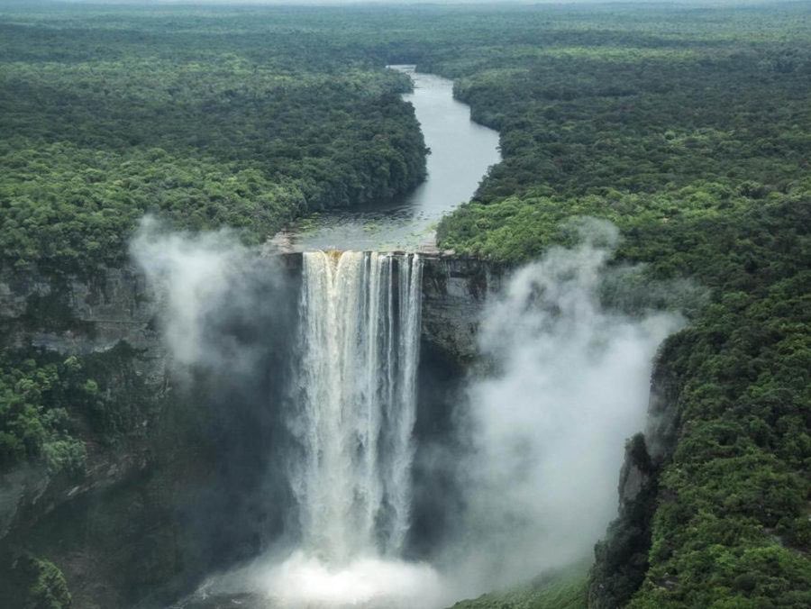 Guyana is home to Kaiteur Falls -the worlds largest single drop waterfall measuring 226m/741ft at its longest drop. It’s just over 4x the size of Niagra Falls in comparison...