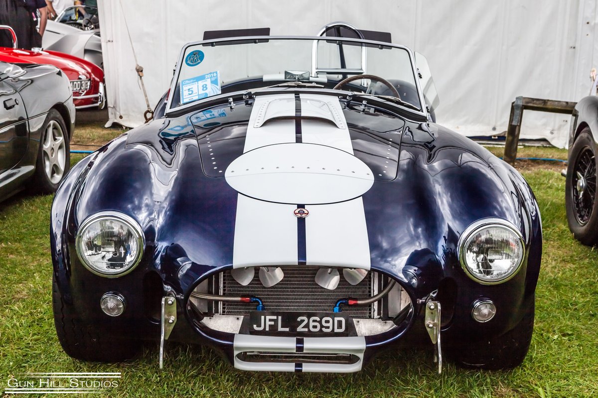 gunhillstudios1's tweet photo. stepping out of the studio for a little Cobra action. Well virtually. Which is your favourite ?
#cobra #accobra #289register #classiccar #ac #motorsport #carphotography #silverstone #silverstoneclassic https://t.co/FGGI3evr1R
