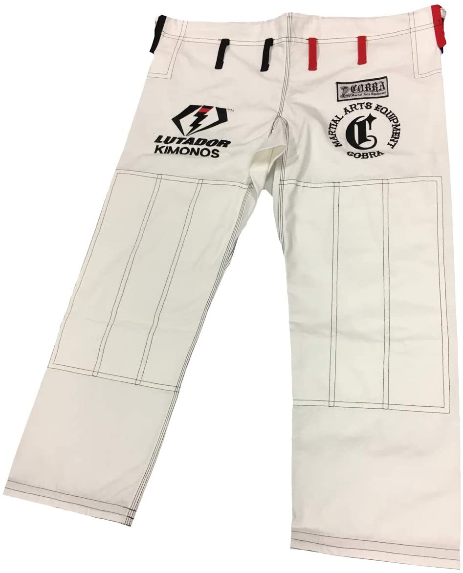 LUTADORFIGHT's tweet photo. COBRA × LUTADOR 柔術 ギ

遂に！WHITE 発売開始。
好評だった前作黒ボディから
遂に！WHITE カ���ー発売開始！
襟は固めで生地は薄く柔らかく。軽量仕上げ。

素材：コットン100％ 　収縮率/2%-5%

【商品の問い合わせは】
GRIT FIGHT SHOP 格闘技ショップ グリット
https://t.co/I3LpHFgrgb https://t.co/Mt5wxUo6BO