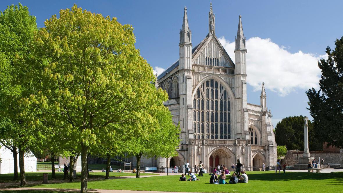 10. Winchester-Cracking cathedral-Pretty good for shopping but not amazing-Some great places to eat-Great place for a day out you just wouldn’t want to stay for long