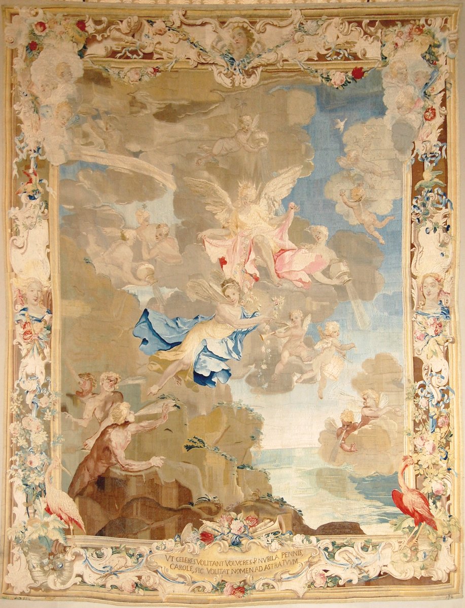 PalazzoRealeNap's tweet photo. Nella sala che vi presentiamo oggi possiamo sentirci al sicuro, le guardie del re sorvegliano ogni cosa… vi diamo il benvenuto nella Sala delle Guardie del Corpo! ⚔️👑
ℹ️👉https://t.co/RramtHi0GT 
.
#laculturanonsiferma #museichiusimuseiaperti 
🏛➡️🏠 #Fase2 https://t.co/Be3AnPPXxh