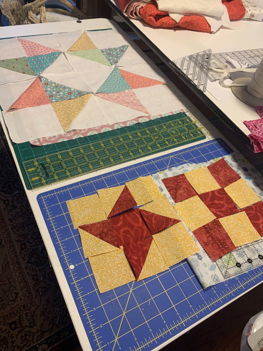 #5amquilts #halfsquaretriangles #quilting Miss Zoey makes sure all my pieces have a decent amount of cat hair on them before they get quilted.