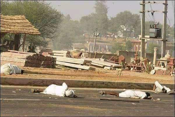rpgurjarksp's tweet photo. अगर दिल में दर्द नहीं हुआ ये देखकर 
तो माफ़ करना आप गुर्जर कहलाने लायक नहीं हो।
#MBC_का_आरक्षण_लागू_करो @JaunapuriaSS @dgurjarofficial @AshokChandnaINC @SachinPilot 
@GRKhatana1 @IndrajGurjarinc
@ashokgehlot51 
@ShakuntalaRavat https://t.co/z2lYnfht01
