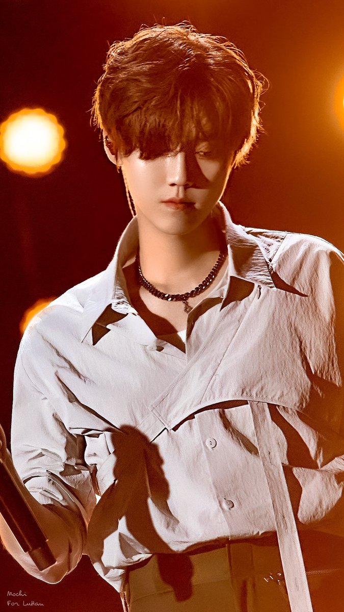 Mochi 'ㅅ' (@b19900420) on Twitter photo 