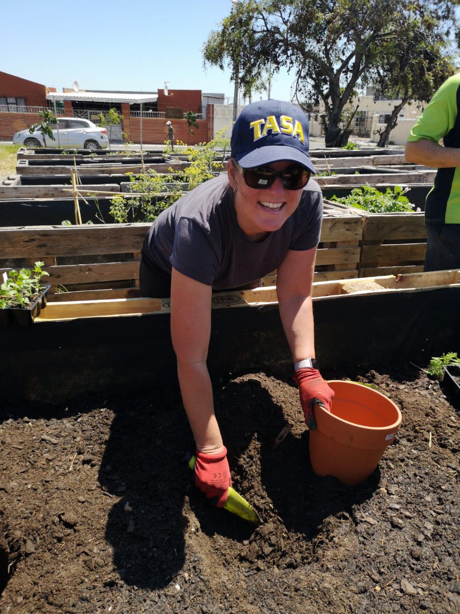 travelsaus's tweet photo. 🌱We've received the incredible harvest of the garden our Conf. & Incentive Travel manager has been working on in Cape Town.👏
#grosvenortours #igardiproject #call2care #Gugulethu #csr #travelandsports #tasa #thankyou #together #caring #biodiversity #community #southafrica https://t.co/hoOpS1TNYf