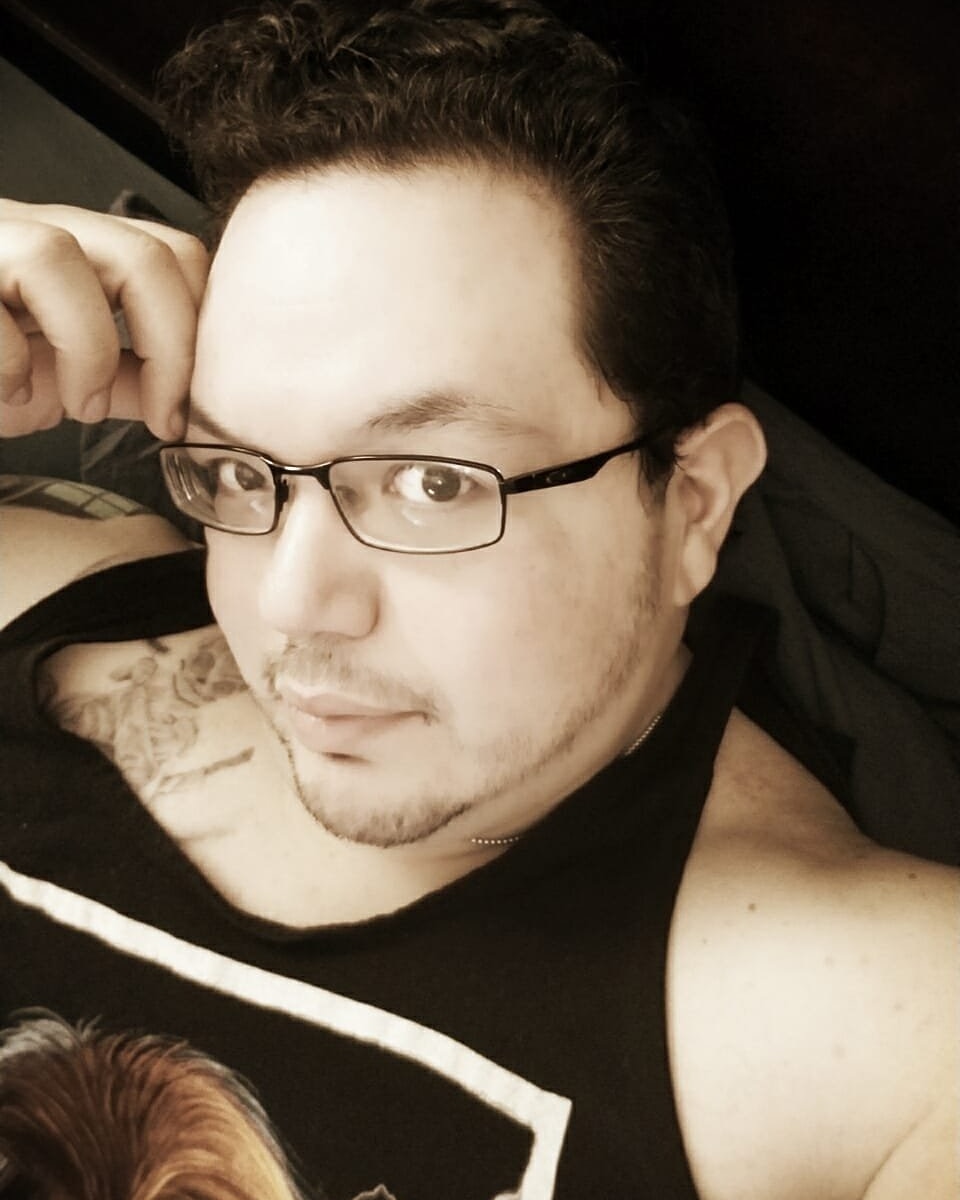 SoCalPete's tweet image. Really hate that the gyms are still closed. Thankfully I have access to some weights. Gotta keep pumping, peeps! Quarantine or not! 💪
#letsgetit #positiveflow #gains #gym #pumpingiron #neverquit #nevergiveup