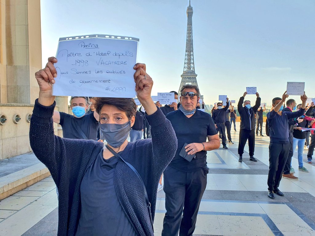 Des situations différentes, mais tous la même peur : "tout perdre", assure Mathieu. Maîtres d'hôtels, serveurs et toute la chaîne "qui fait des extras dans Paris et ailleurs" est fragilisée.  #DeconfinementJour15