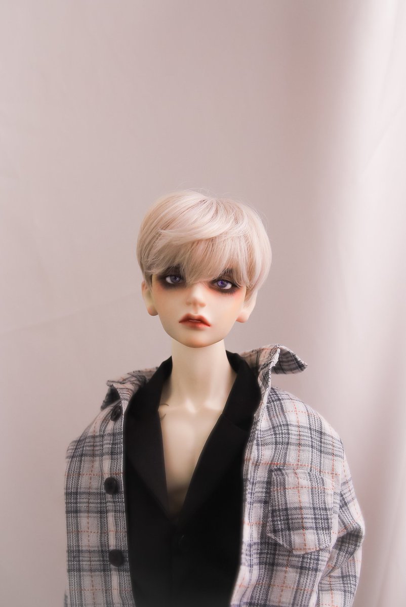 <a href="/CHALLAN_bjd/">찬란.</a> 
와 전 그동안 보라색 안구를 낑길 생각을 못하고 있었는데 찬란님 덕분에 광명을 찾았슙니다 색감도 너무 예쁘고 분위기도 진짜 특이해요 ㅠㅠㅠㅠ우리 울새 디폴 안구 생겼다ㅠㅜㅜㅠㅠ 예쁜 안구 감사합니다😘😘😘😘😘😘