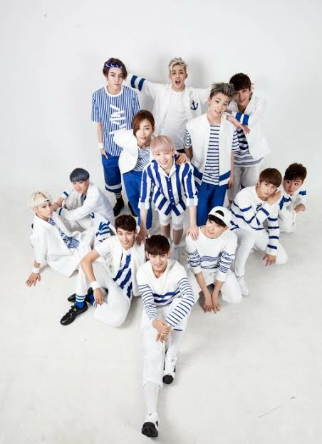 a thread of seventeen, but as you scroll, they grow older— @pledis_17  #세븐틴_5주년_영원히_빛날_우리  #SEVENTEEN5thAnniversary