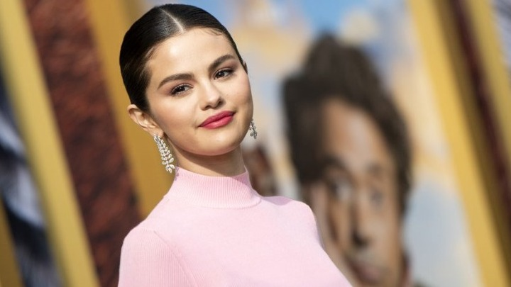 amna_news's tweet image. Η @SelenaGomez ενθαρρύνει απόφοιτους από οικογένειες μεταναστών 

Εν μέσω της πανδημίας #κορονοϊού, η 27χρονη τραγουδίστρια επεφύλαξε ομιλία - έκπληξη σε εκατοντάδες απόφοιτους οικογενειών μεταναστών #Immigrads 

amna.gr/life/article/4…