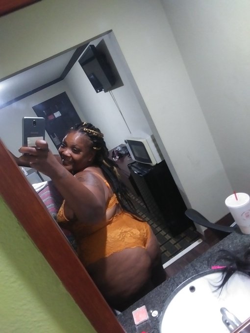 Check out my Pornhub profile https://t.co/cYNW4uVNJm https://t.co/YpoKspXkFK