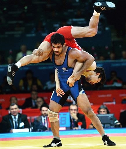 SanjayS22121990's tweet photo. जन्मदिन की बहुत बहुत शुभकामनाएँ @WrestlerSushil जीवन में सुख, शांति, स्वास्थ्य, सफलता, संयम, संतोष, संतुलन सब कुछ क़ायम रहे। ऐसी महादेव से प्रार्थना है ।। https://t.co/spbfi4plnM