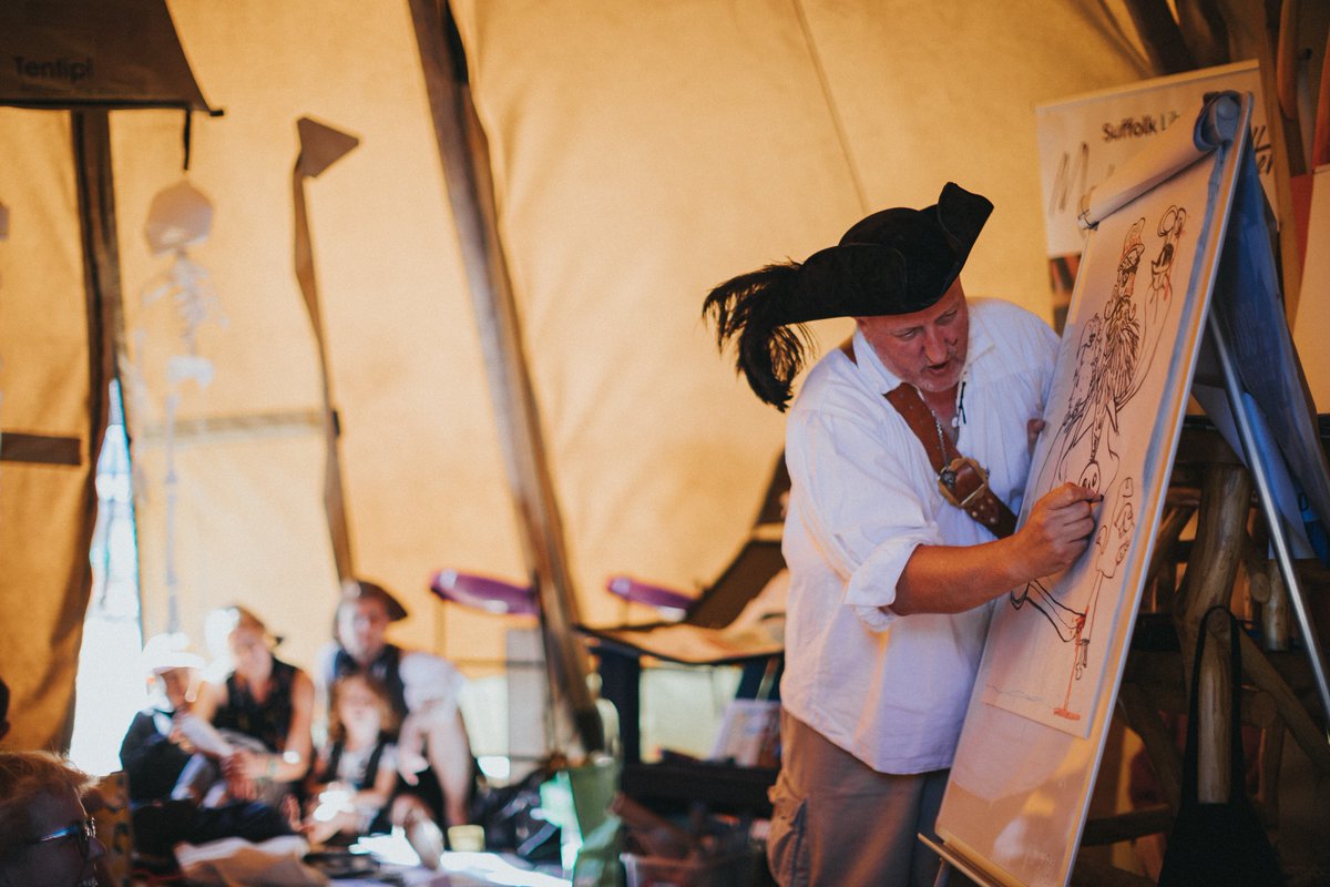 FirstLight_Fest's tweet photo. Did your mini pirates join in with @JonnyDuddleDum's shipmate shenanigans last year? Jonny joined us to talk about his animations and read from his books 'The Jolley-Rogers'... check out his online animation tutorials and #DoodlewithDuddle! https://t.co/QDTZz4huVX https://t.co/lbA4ipIfEb