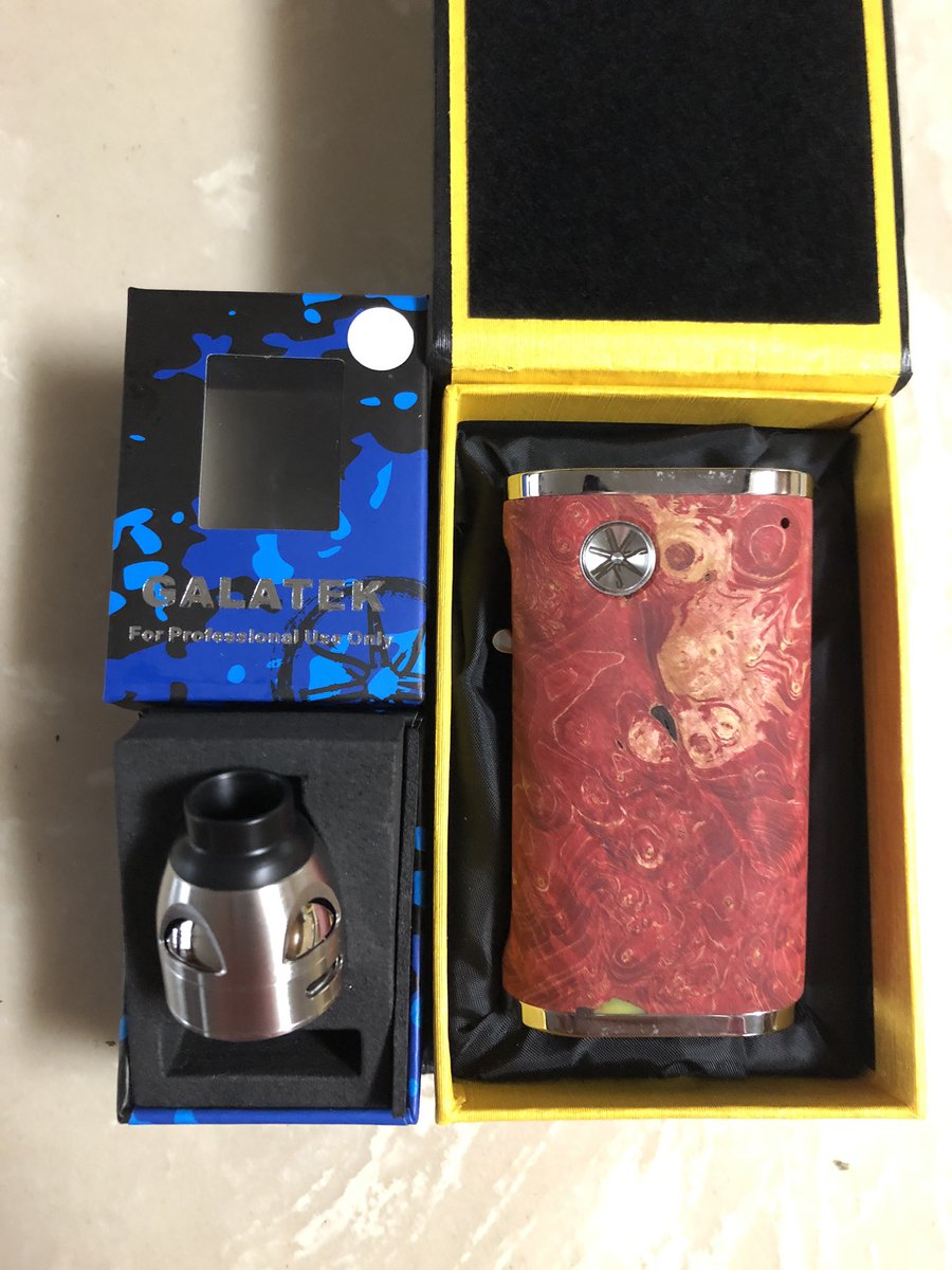 Danny07590579's tweet photo. 本日も着弾？！

アスモダスパンパー18と
通称　ウルトラマン

#アスモダス
#vape好きな人と繋がりたい 
#vape 
#ZONOVAPER https://t.co/8IJbGRjs28