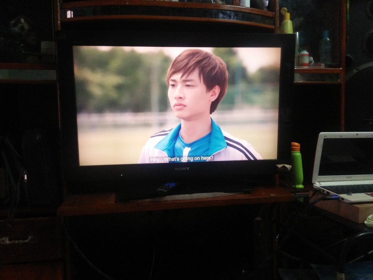 jengsnrk's tweet photo. Rewatching again while waiting for the Love By Chance Season2 💛
@Mmarksiwat
@gunnapatn
#magusMG 🖤💛 #lbc2workshopday4 #MarkSiwat #Gunnapatn #AmmoforGN #หัวใจศิวัช #markgun #มาร์คกัน #MarkGunPH #SpreadTheLoveforMarkGun https://t.co/6XiJkwjtfQ