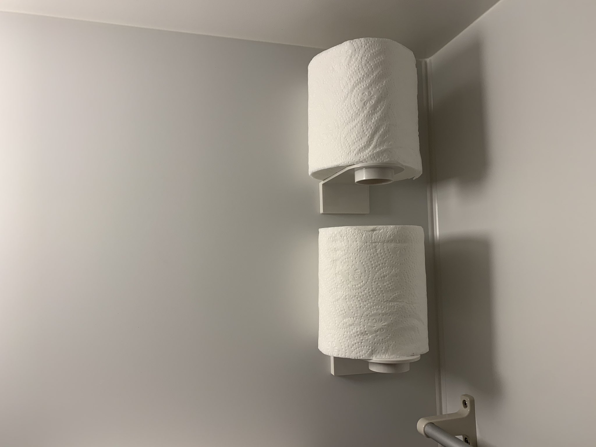 ミニマリスト大橋 無印良品のキッチンペーパーホルダーを使ってトイレットペーパーのストック収納に T Co Nffz1kf4vd Twitter