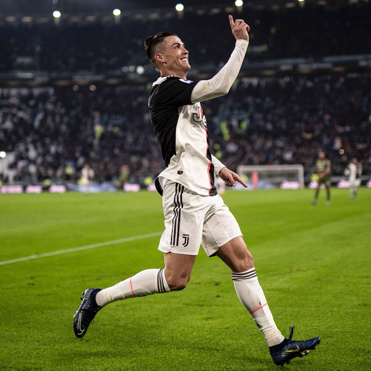 Goal On Twitter Cristiano Ronaldo I Don T See Anyone Better Than Me No Player Does Things That I Cannot Do Myself But I See Things Others Can T Do There S No More
