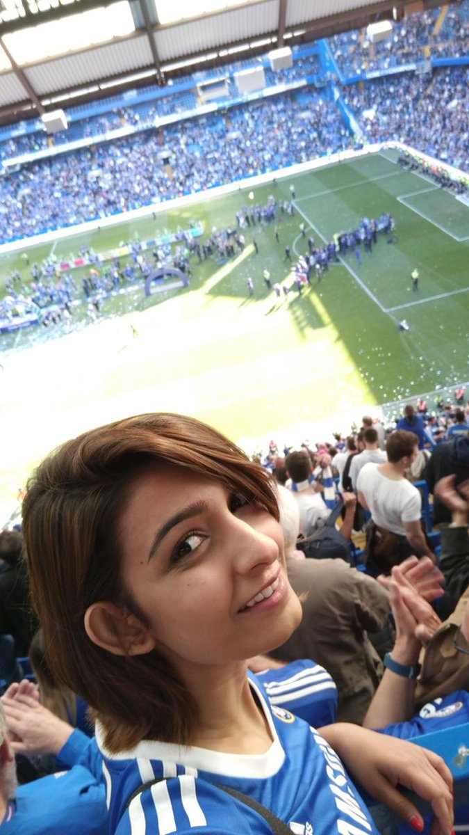 ChelseaIndia's tweet photo. #FanSpecial
Divya Ganatra, a fellow Blue from Mumbai has visited the Birdge on multiple occasions, including the final day of our fifth title winning campaign in 2017.
Today, on behalf of Darshan, Chelsea India wishes her a very Happy Birthday. Enjoy the day Divya! #CISCGlobal https://t.co/V8mz0Z8yey