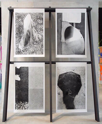 FranciscopolisE's tweet photo. Il y a presque 4 ans maintenant disparaissait Frédéric Teschner- Il travaillait sur une série de grandes gravures exposées en mai 2019 au Signe centre national du Graphisme à Chaumont- monographie B42 - Marjolaine Lévy #GraphicDesign #lesigne #etching https://t.co/LJGOeADS50 https://t.co/TbaBGtedLo