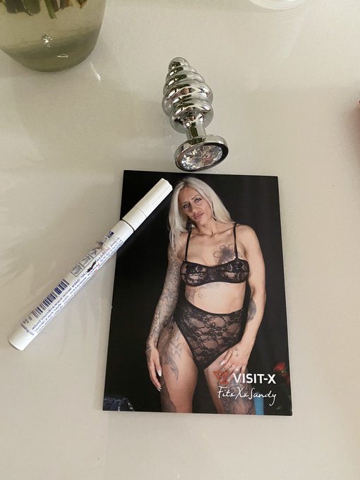 My diamond goes to....... 😜🥰 #anal #plug #toy #ass https://t.co/sbYWC9qOiX<a href="/tag/anal"class="tags">#anal</a><a href="/tag/plug"class="tags">#plug</a><a href="/tag/toy"class="tags">#toy</a><a href="/tag/ass"class="tags"><span>#ass</span></a>