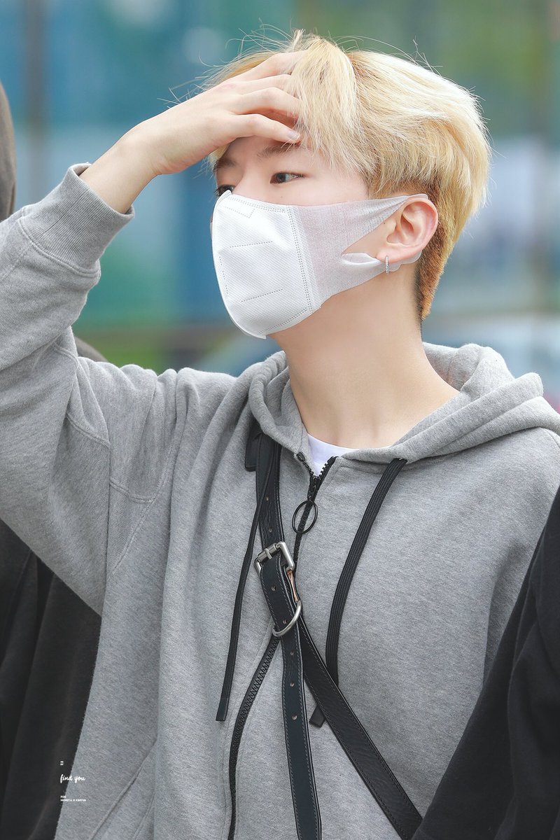 kihyundaily's tweet photo. [#HQ|📷] • Kihyun 🐹 
|| Tik Tok Stage Event || 25.05.20
© find you
#KIHYUN #기현
#MONSTA_X #몬스타엑스 
@OfficialMonstaX https://t.co/24z5ekhEKW