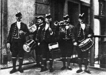 ferranet2's tweet photo. En el blog, "Sin olvidar nuestra mitad: sobre el binomio txistu-tamboril (Post invitado)" por Aitor Urquiza https://t.co/MRvWNs0Yus #PostInvitado #Txistu #Tamboril #Musicologia https://t.co/jnCFOdI1yX