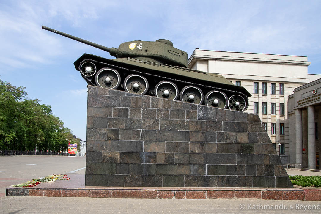 MarPagesTWL's tweet photo. #Photo: Liberation Memorial in Minsk, #Belarus #travel #sovietmemorial https://t.co/exdzjQcfWC via @KathmanduBeyond https://t.co/eCP4tOOULP