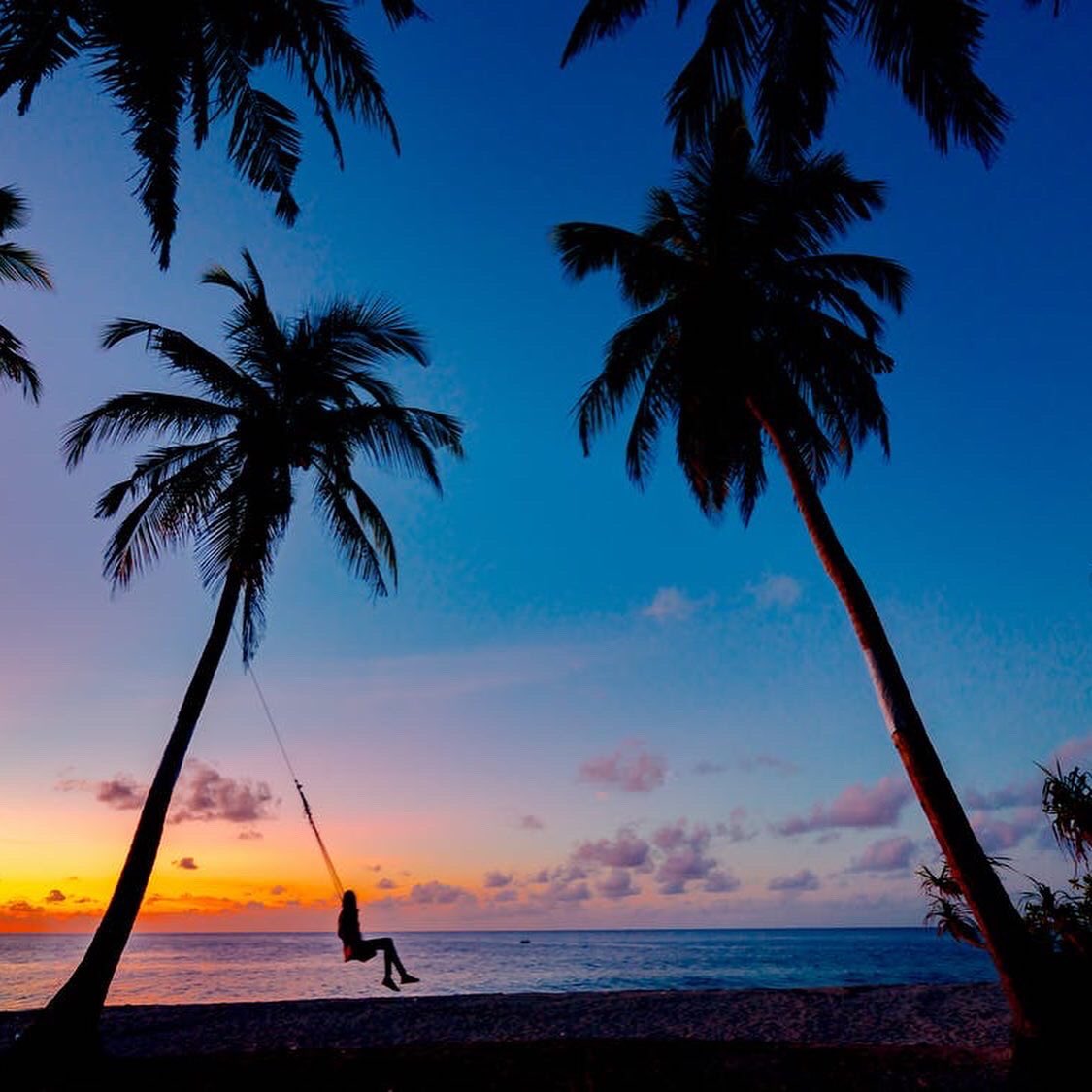 LE SAVIEZ-VOUS?] #MarieGalante
Direction Marie Galante. Elle est surnommée "la Grande galette" en raison de sa forme circulaire et plate, est parsemée de champs de canne à sucre et d'anciens moulins. 

#Guadeloupe #MarieGalante #Plage #Beforgo

beforgo.com