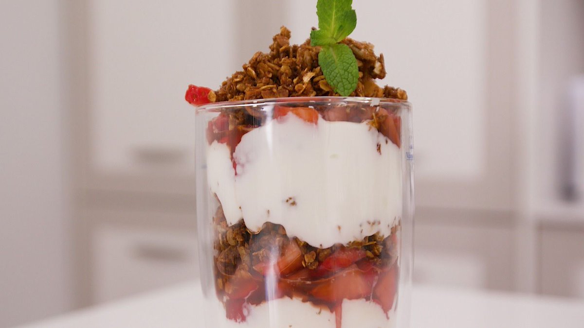 gennbox's tweet photo. GRANOLA CASERA 

Los ingredientes y la preparación los encontrarás en nuestro Facebook o en Instagram https://t.co/229YbHjbK7