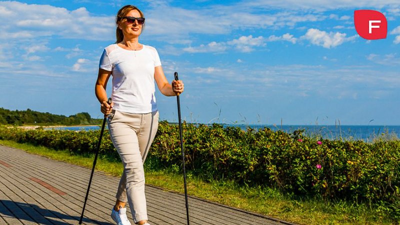 ReigJofre's tweet photo. ¿Buscas un ejercicio suave para recuperar la forma durante la desescalada? El blog #YoElijoCuidarme de @FortepharmaESP recomienda la #marchanórdica: https://t.co/Tqsa7rnwls https://t.co/Hax1ZP7Tec