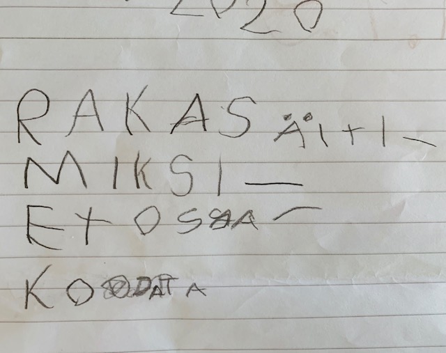 Vanhempien tärkein tehtävä on tuottaa lapsille pettymyksiä.  #vanhemmuus #äitiys #koodaus