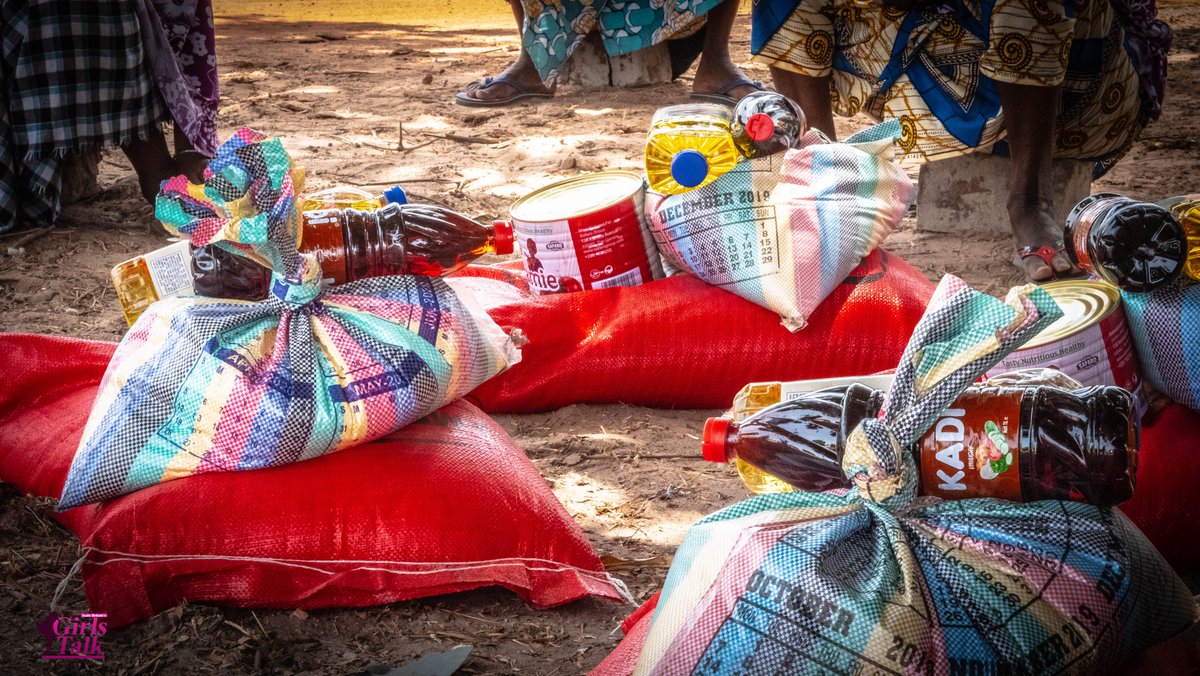 GirlsTalkOrg's tweet image. The #Covid-19 pandemic&apos;s effects cuts across all sectors. Our Covid-19 women&apos;s support program aims to assist women during these trying times. We thank all our well wishers for their donations which enabled us provide basic food stuff for Manduar Women. 

#SupportProgram
#Covid19